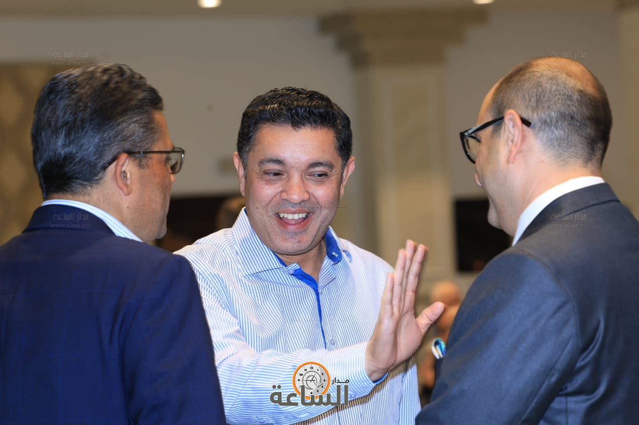 Madar Al-Saa Images 0.9338710934410779