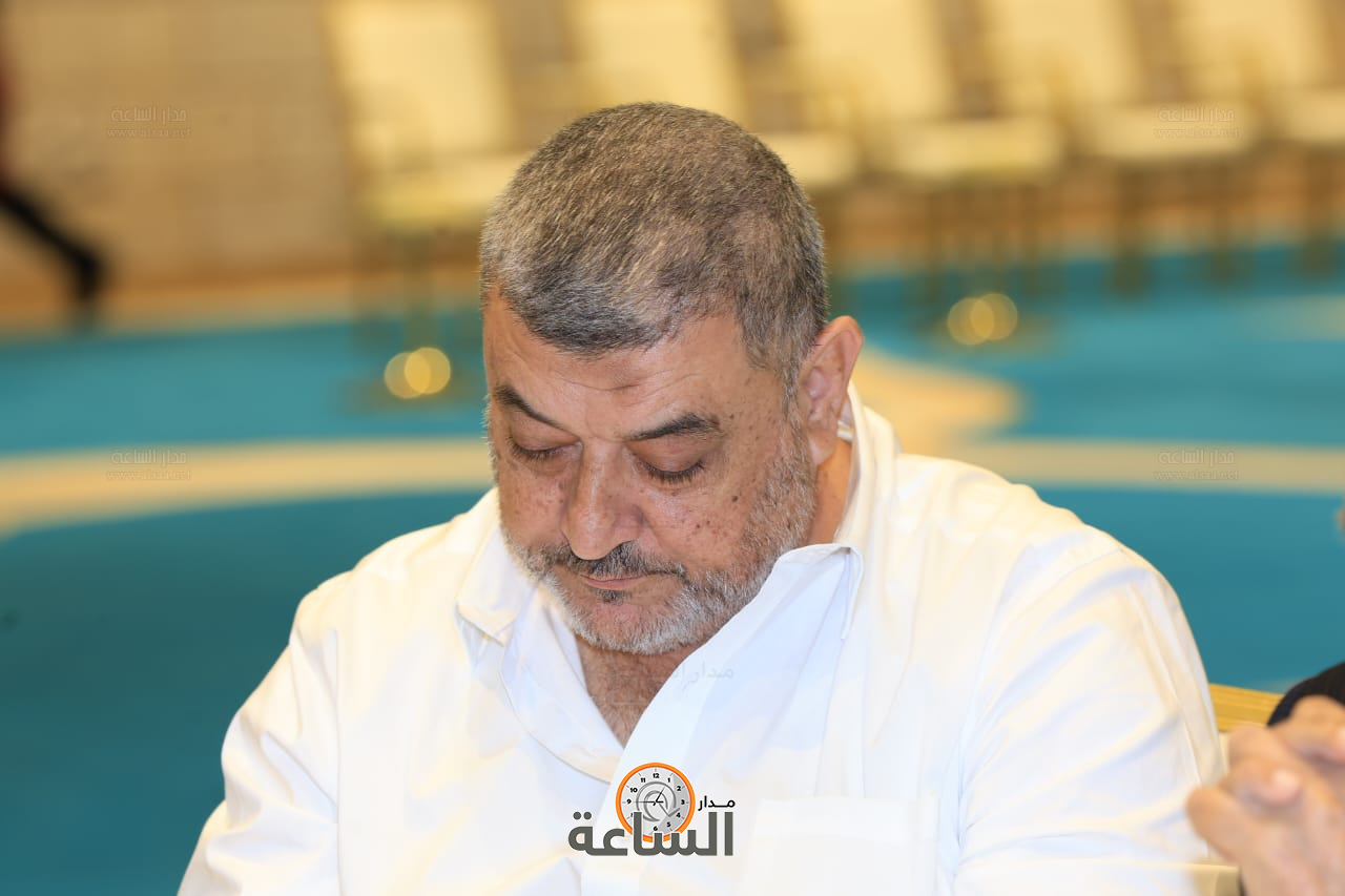 Madar Al-Saa Images 0.041622563962249615