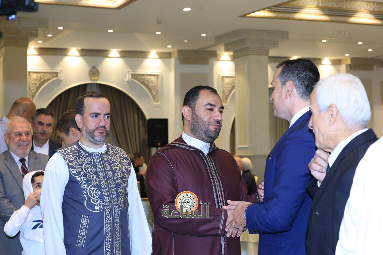 Madar Al-Saa Images 0.0227830384304174