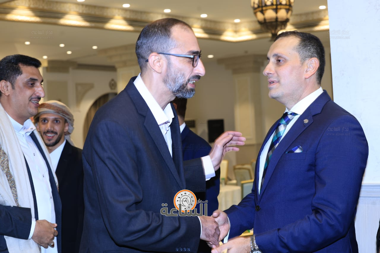 Madar Al-Saa Images 0.30015936877701943