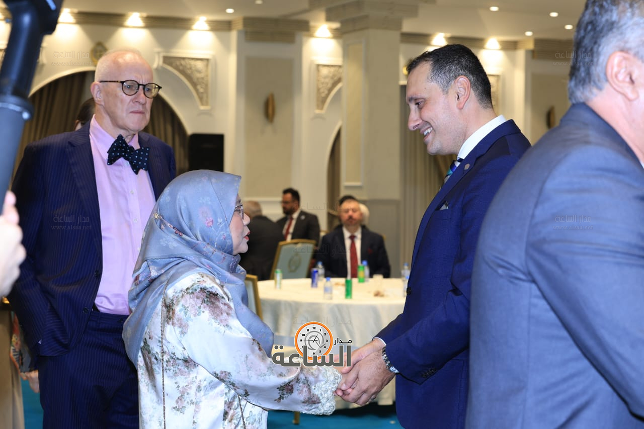 Madar Al-Saa Images 0.5064294097509973