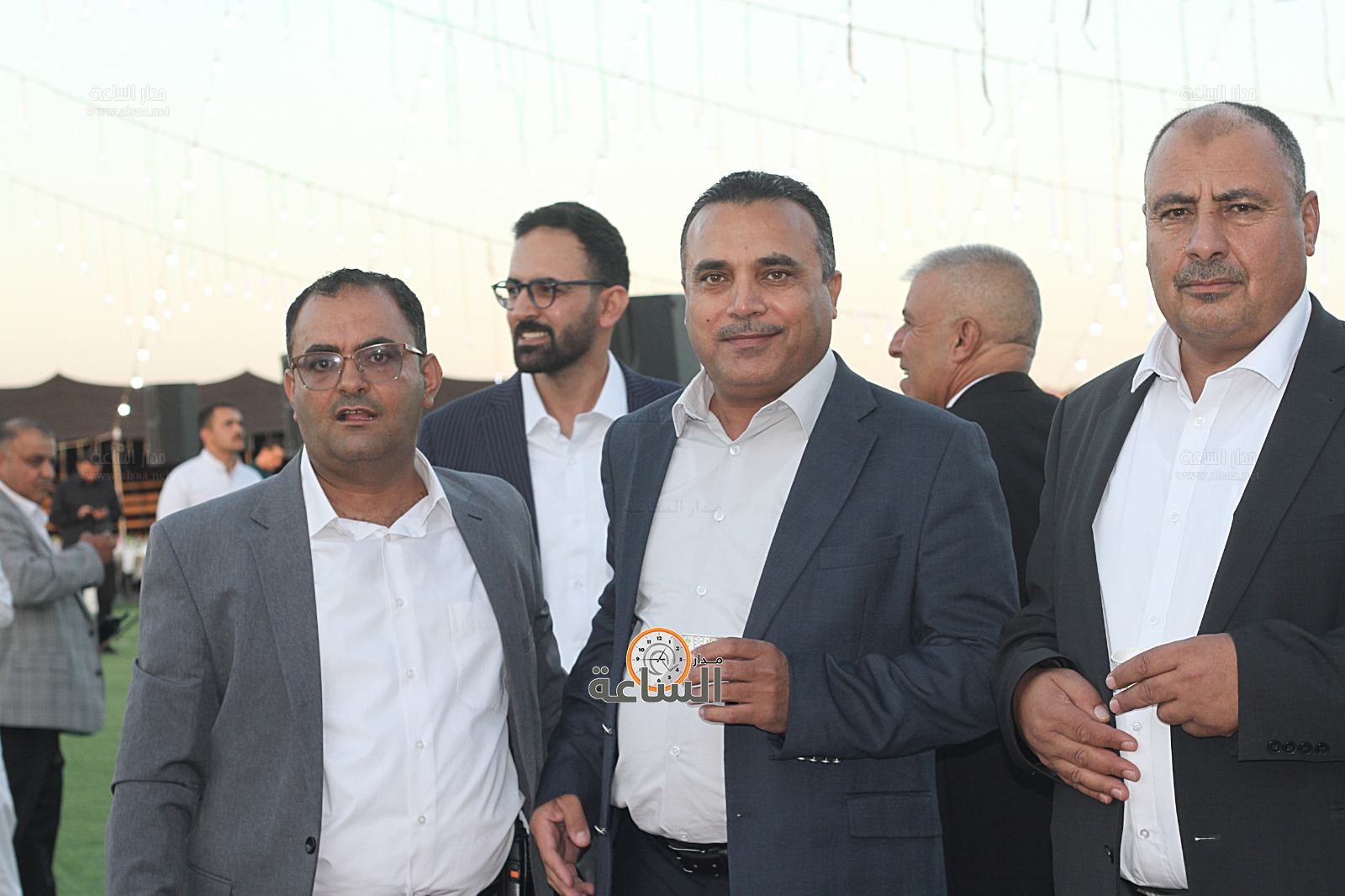 Madar Al-Saa Images 0.9187127057652856