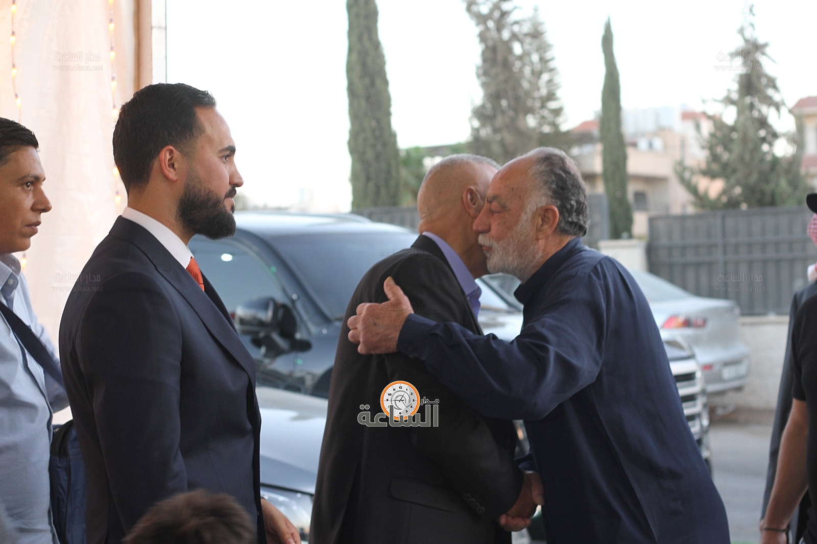 Madar Al-Saa Images 0.3895950968094266