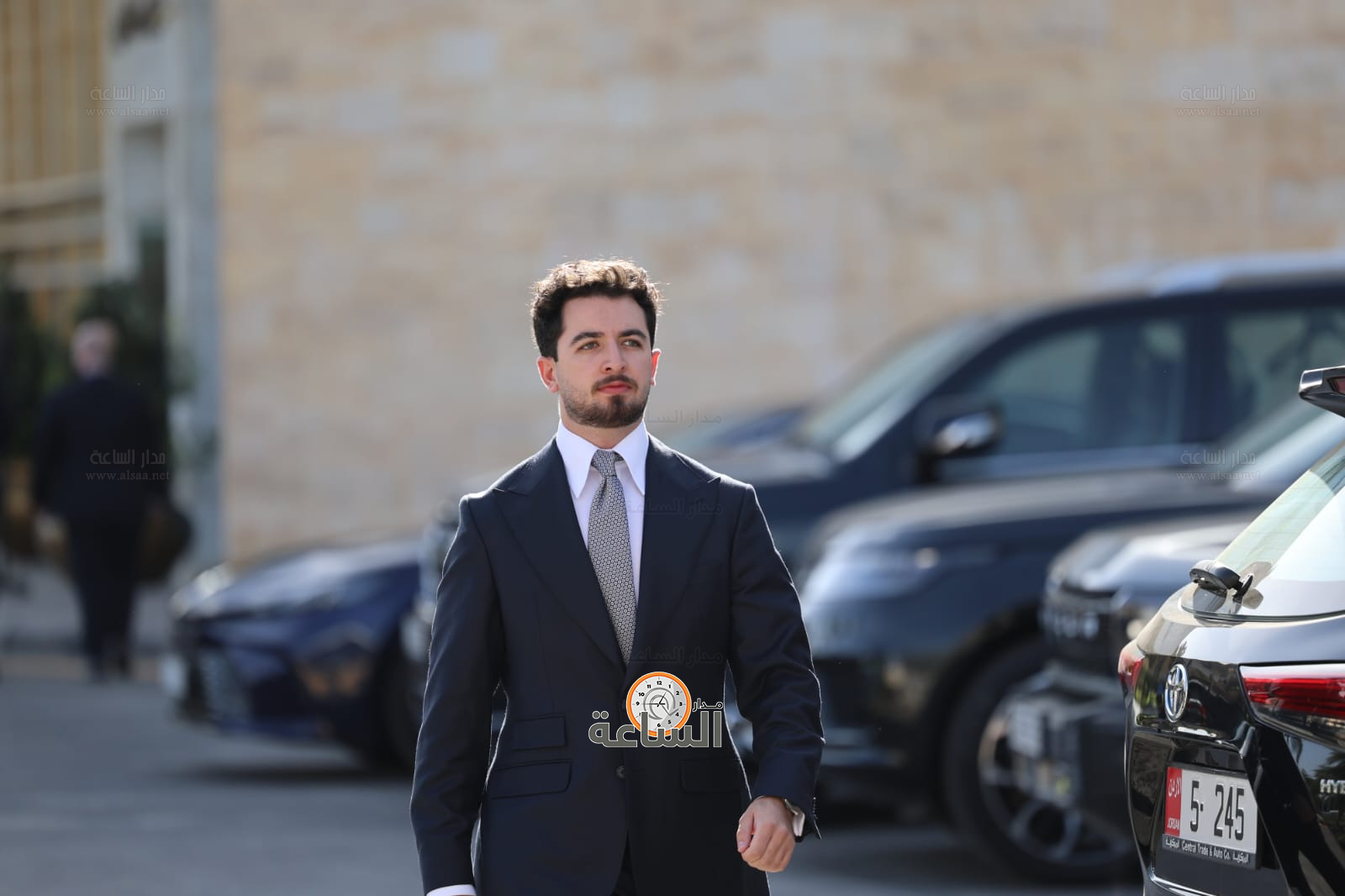 Madar Al-Saa Images 0.799015408817094