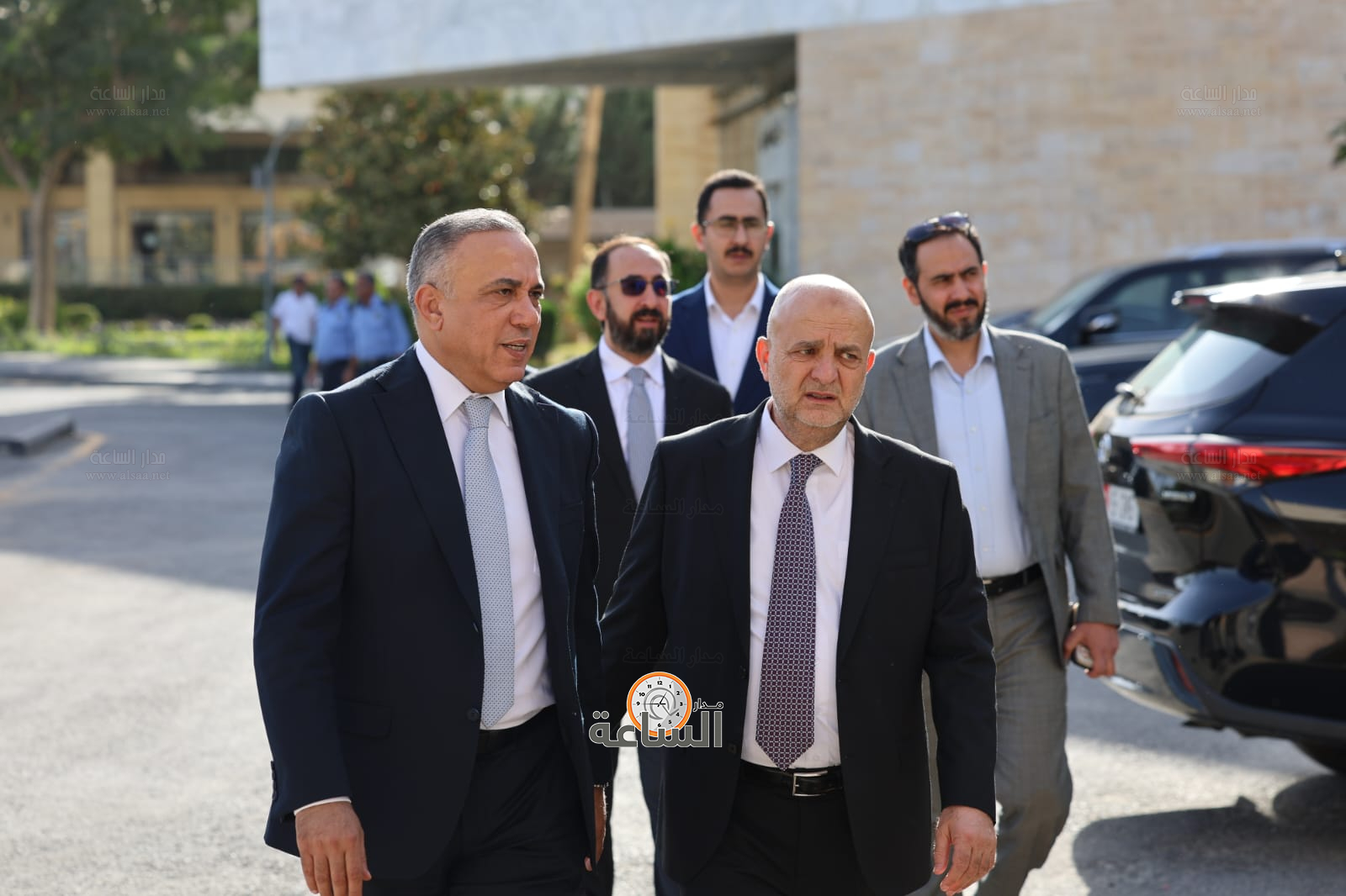 Madar Al-Saa Images 0.5372948604018742