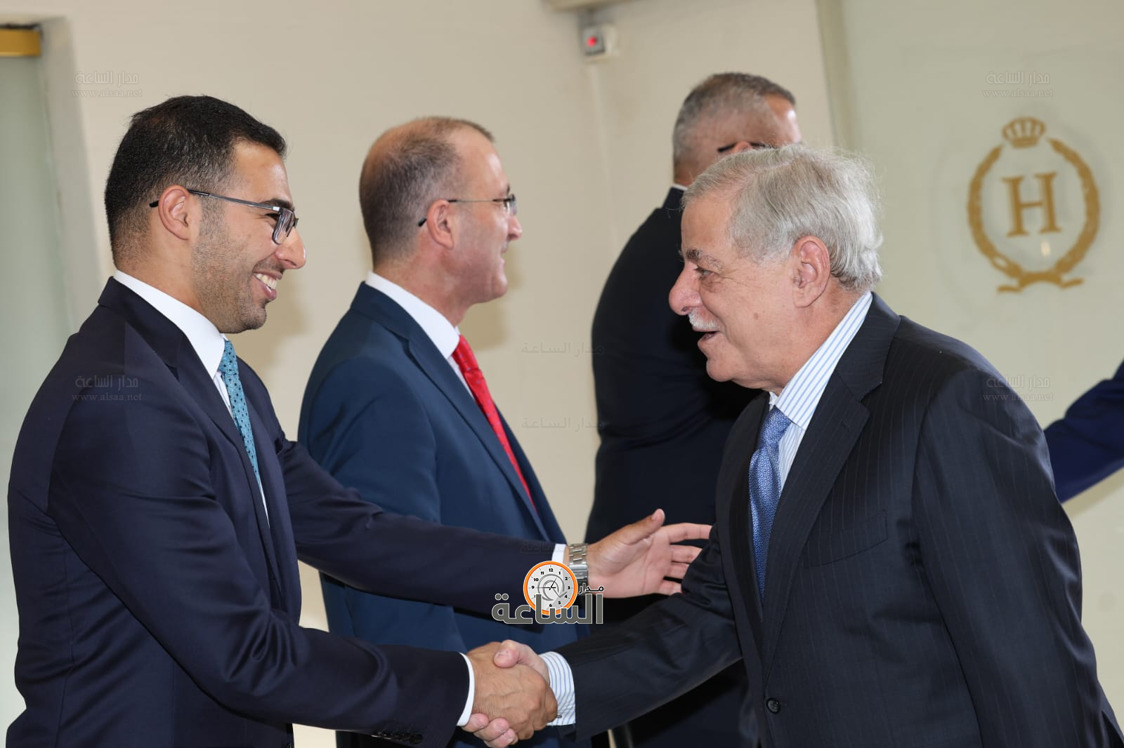 Madar Al-Saa Images 0.8678562613624852