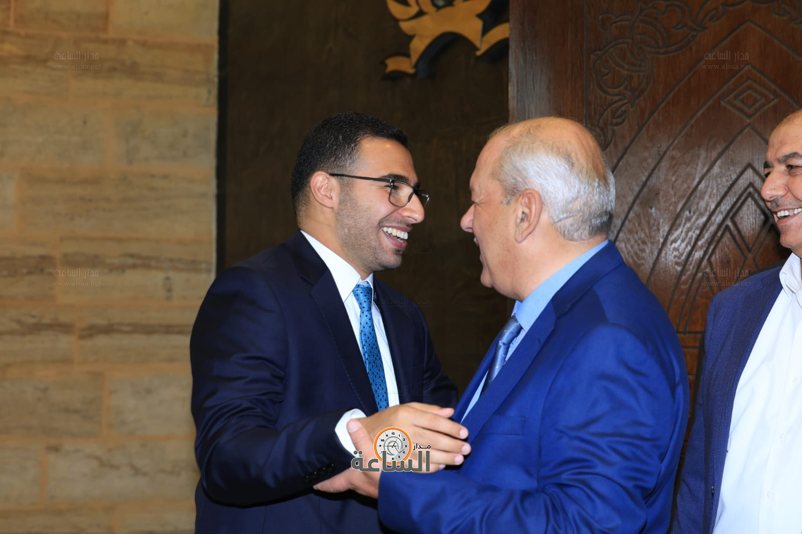 Madar Al-Saa Images 0.4086338441321148