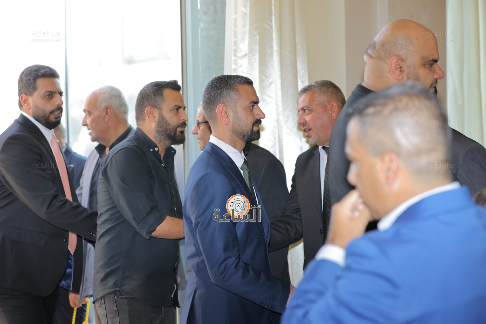 Madar Al-Saa Images 0.4381147737406115