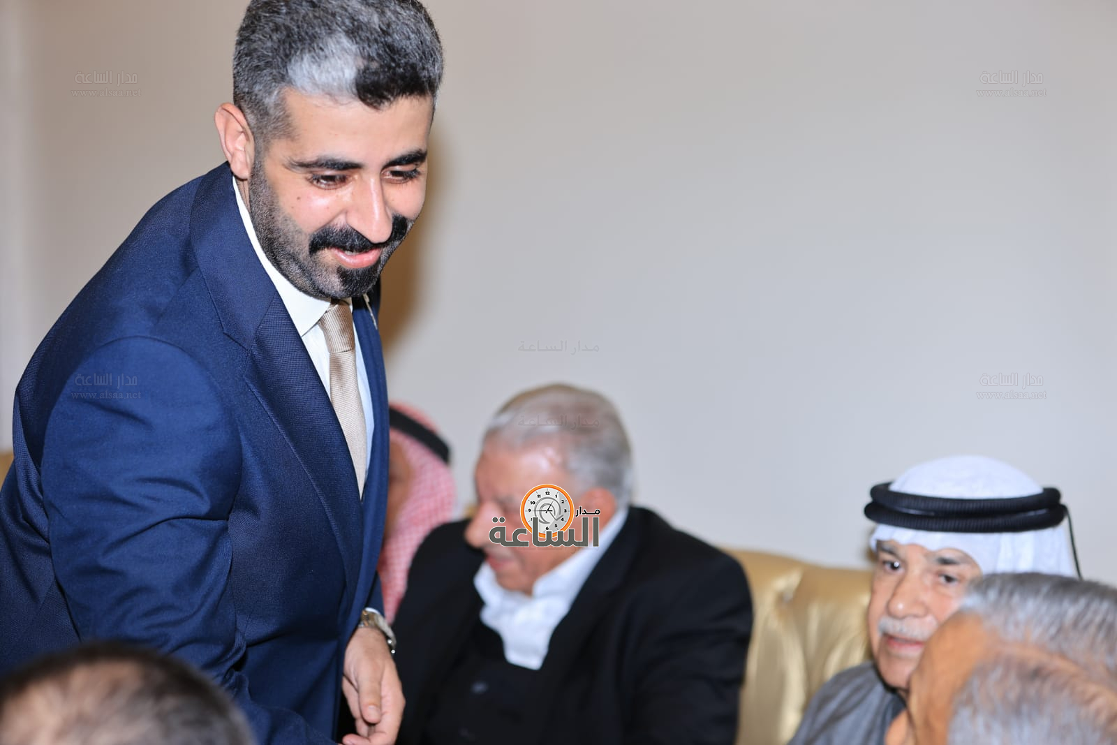 Madar Al-Saa Images 0.7970102454411057