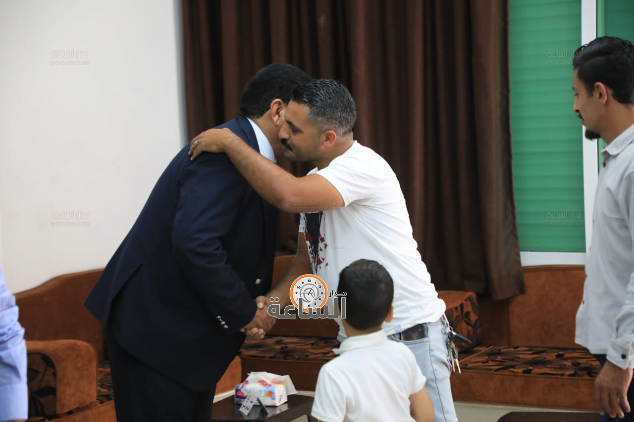 Madar Al-Saa Images 0.30568454505793574