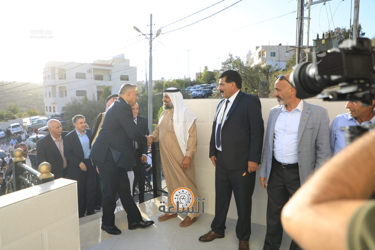 Madar Al-Saa Images 0.06316104650355614