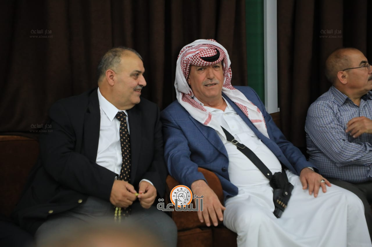 Madar Al-Saa Images 0.337585909713671