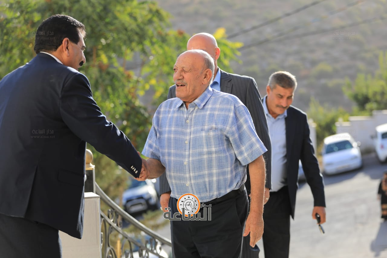 Madar Al-Saa Images 0.9527352783619848