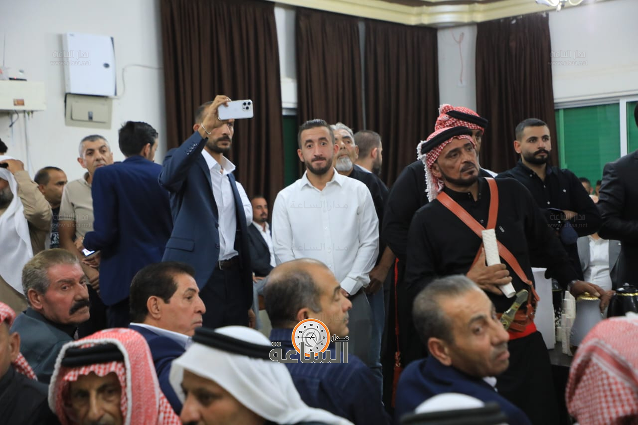 Madar Al-Saa Images 0.9241790375708349