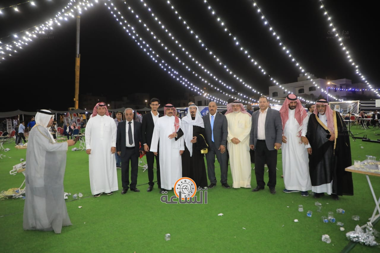 Madar Al-Saa Images 0.9719782381518235