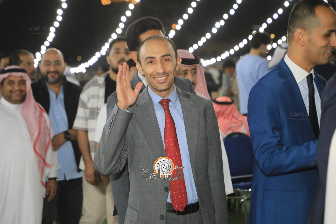 Madar Al-Saa Images 0.8897186990023271