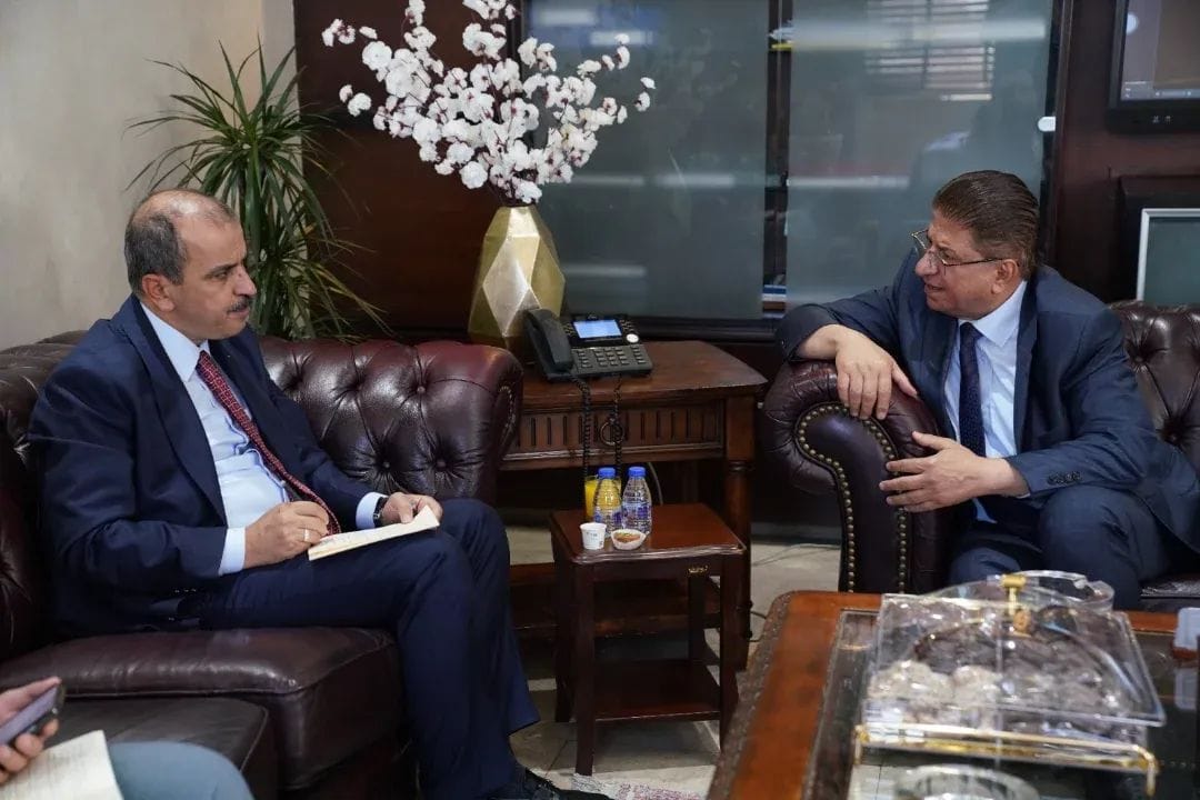 Madar Al-Saa Images 0.881400281231451