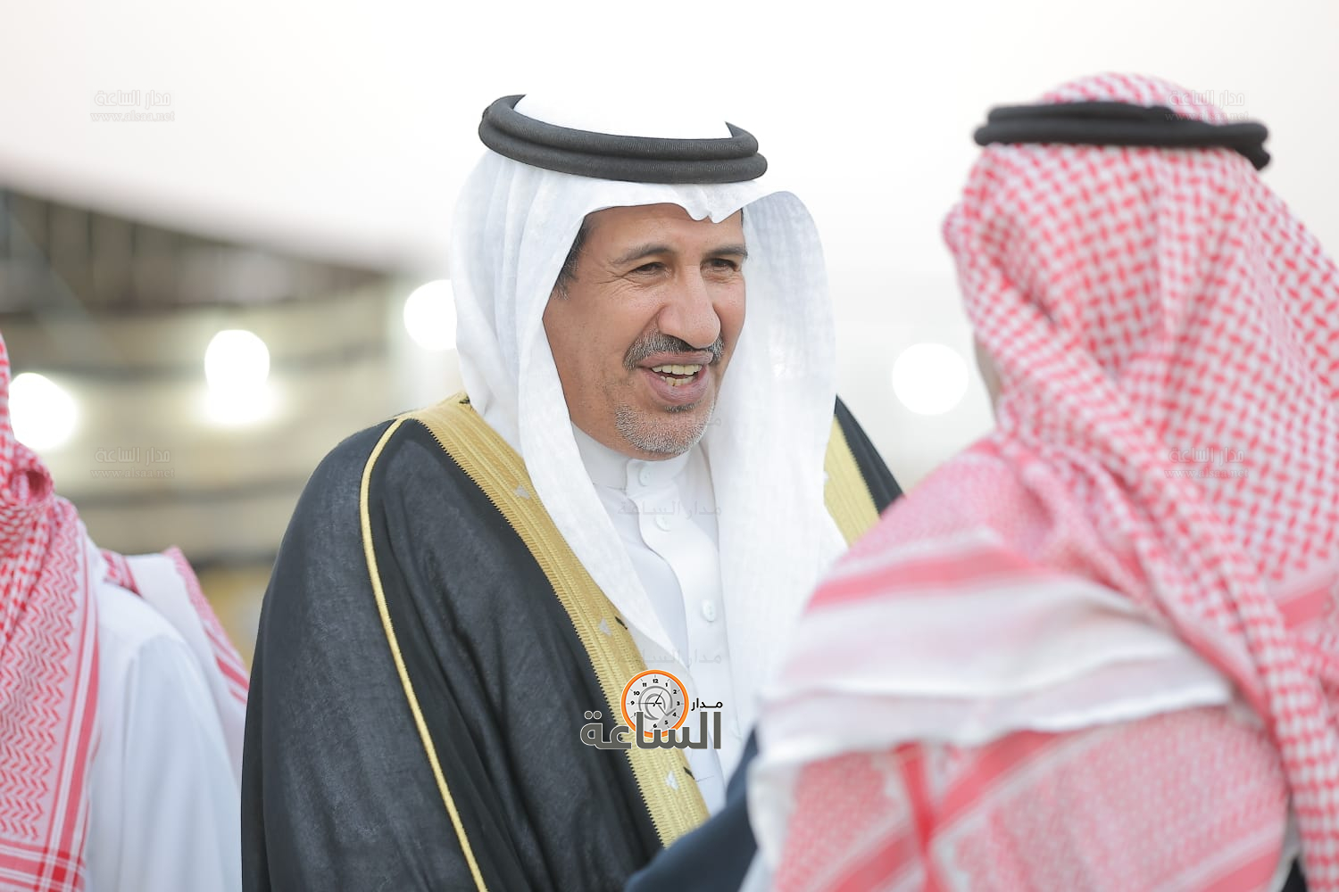 Madar Al-Saa Images 0.420787597755767