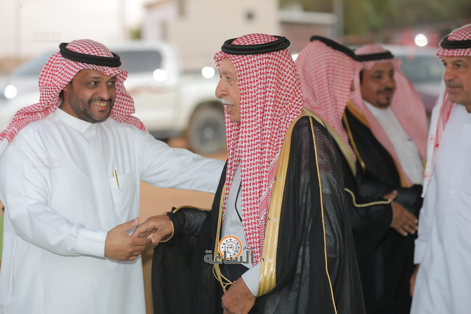 Madar Al-Saa Images 0.16233975707055137