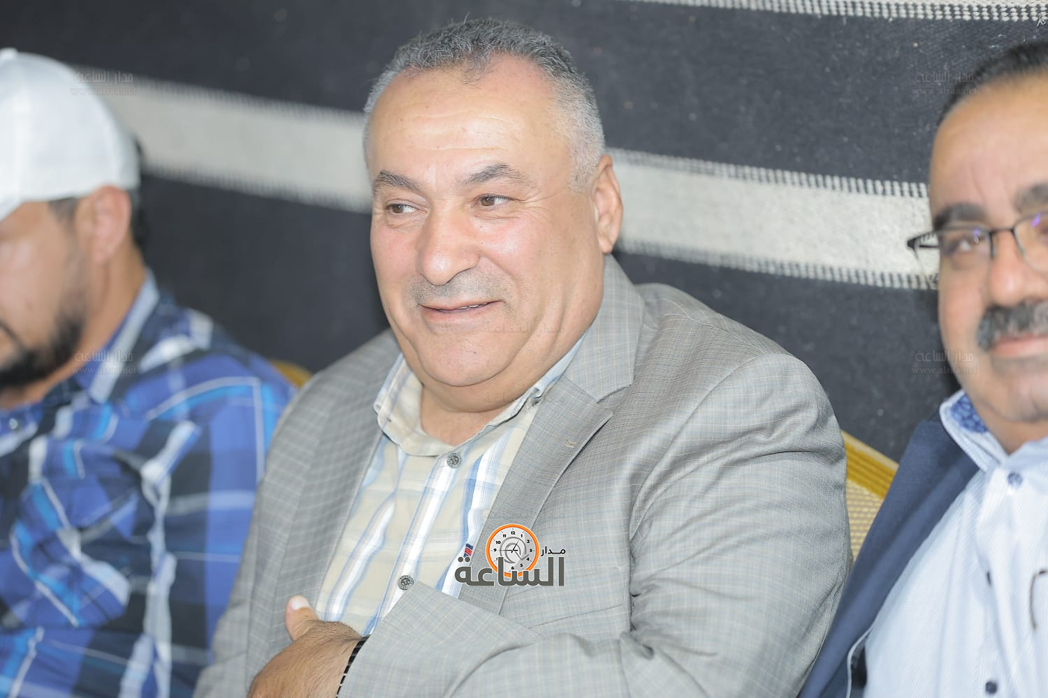 Madar Al-Saa Images 0.3948120844265489