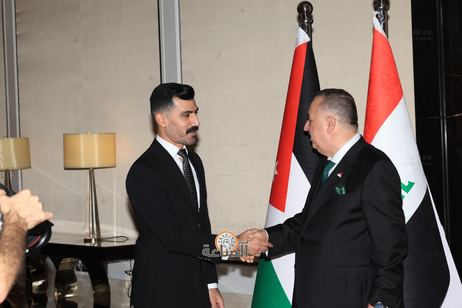 Madar Al-Saa Images 0.8143494668064596