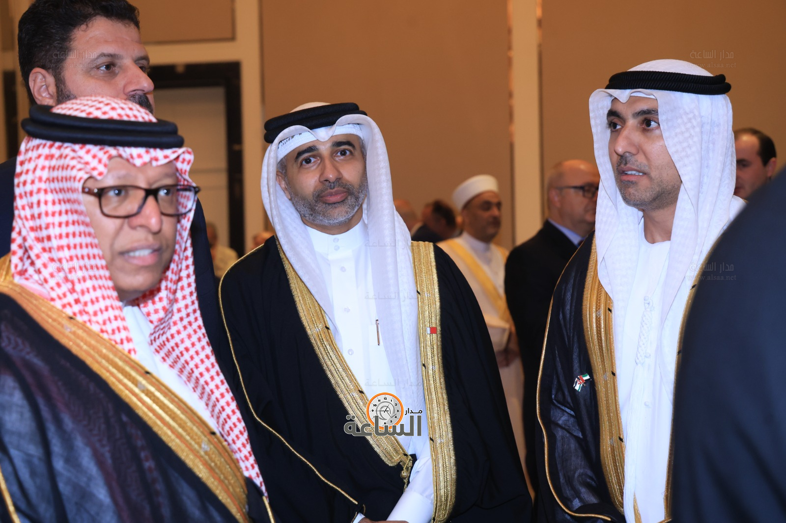 Madar Al-Saa Images 0.5456067607643412