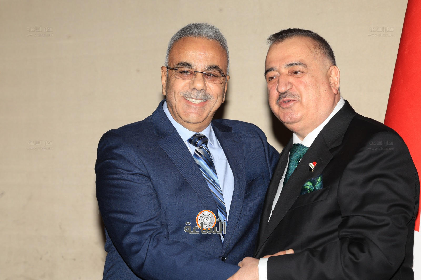 Madar Al-Saa Images 0.6345631456762652