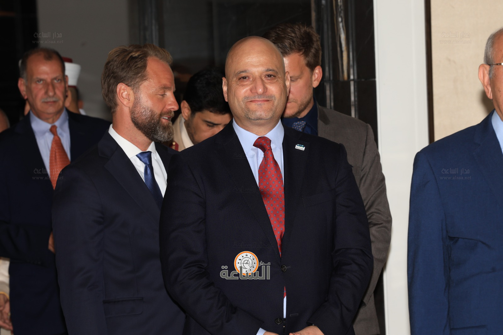 Madar Al-Saa Images 0.8814203917235558