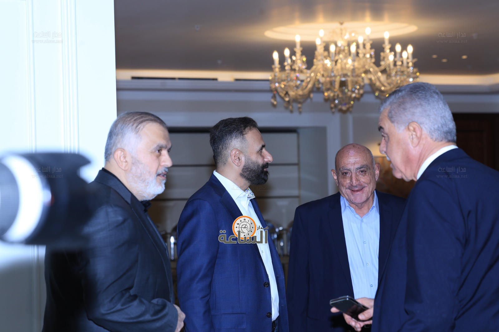 Madar Al-Saa Images 0.4120639703814709