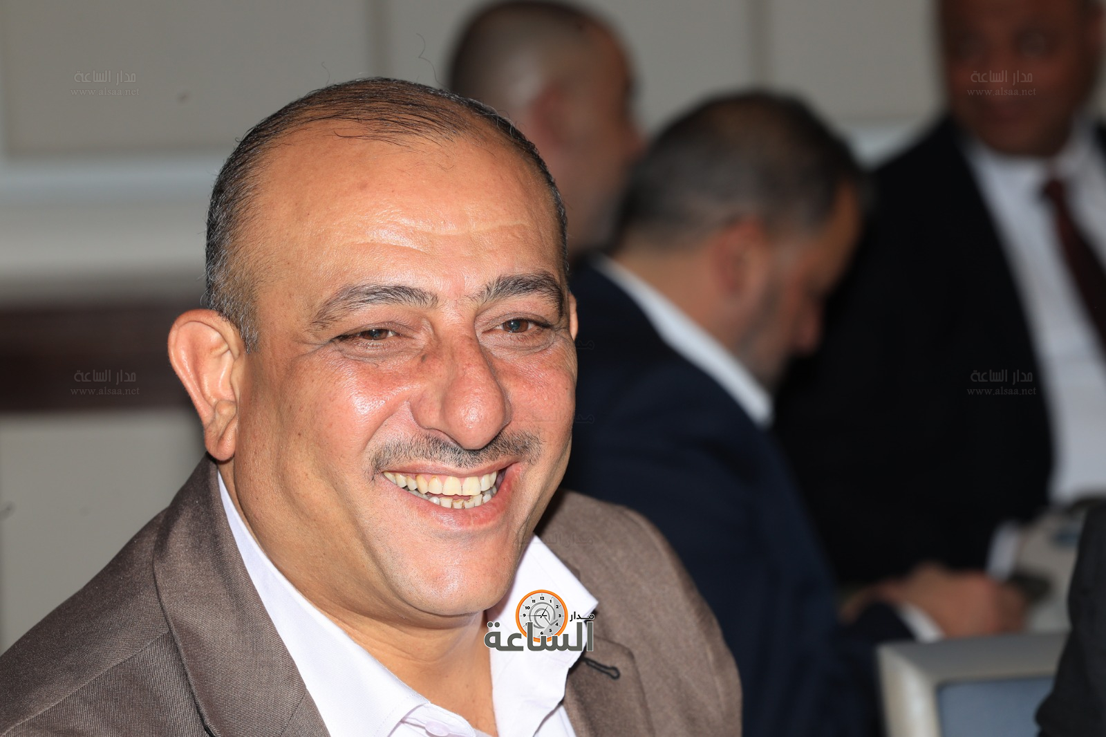 Madar Al-Saa Images 0.9190701857748836