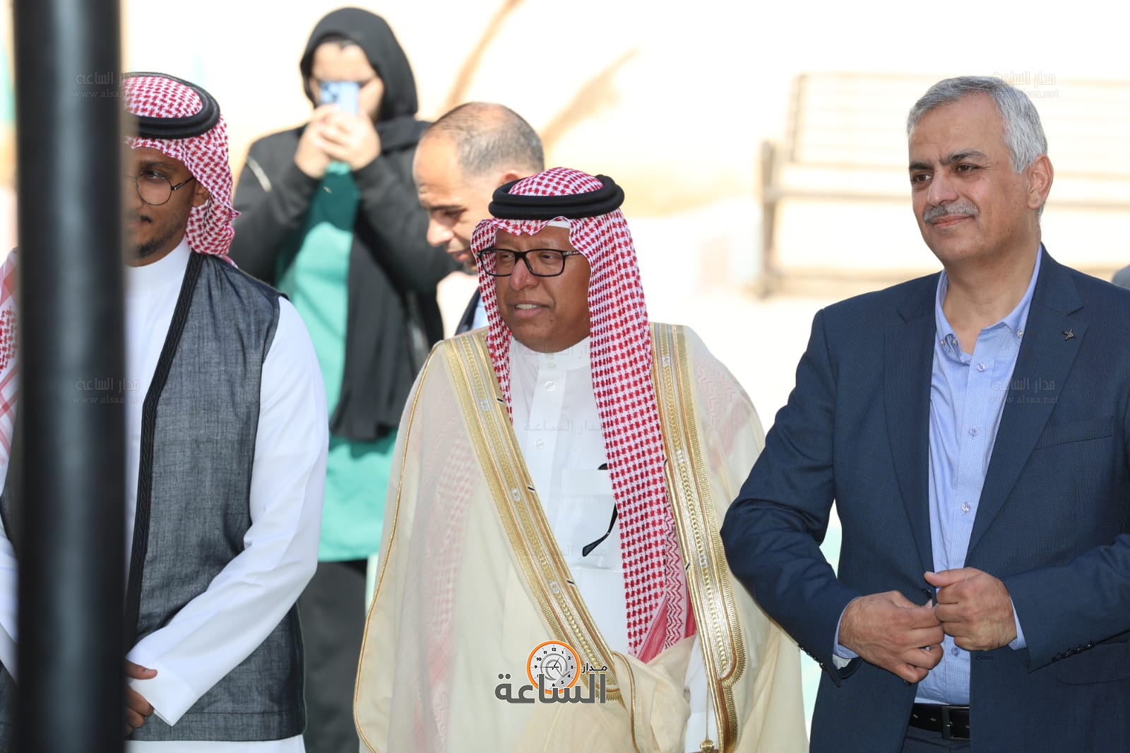 Madar Al-Saa Images 0.6396795566678358