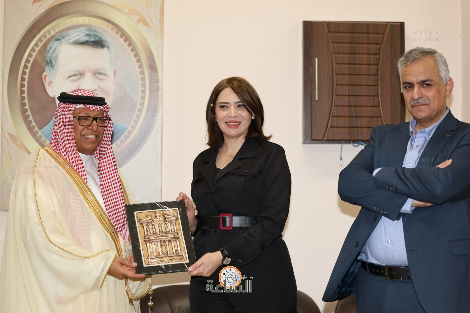 Madar Al-Saa Images 0.9191332676910134