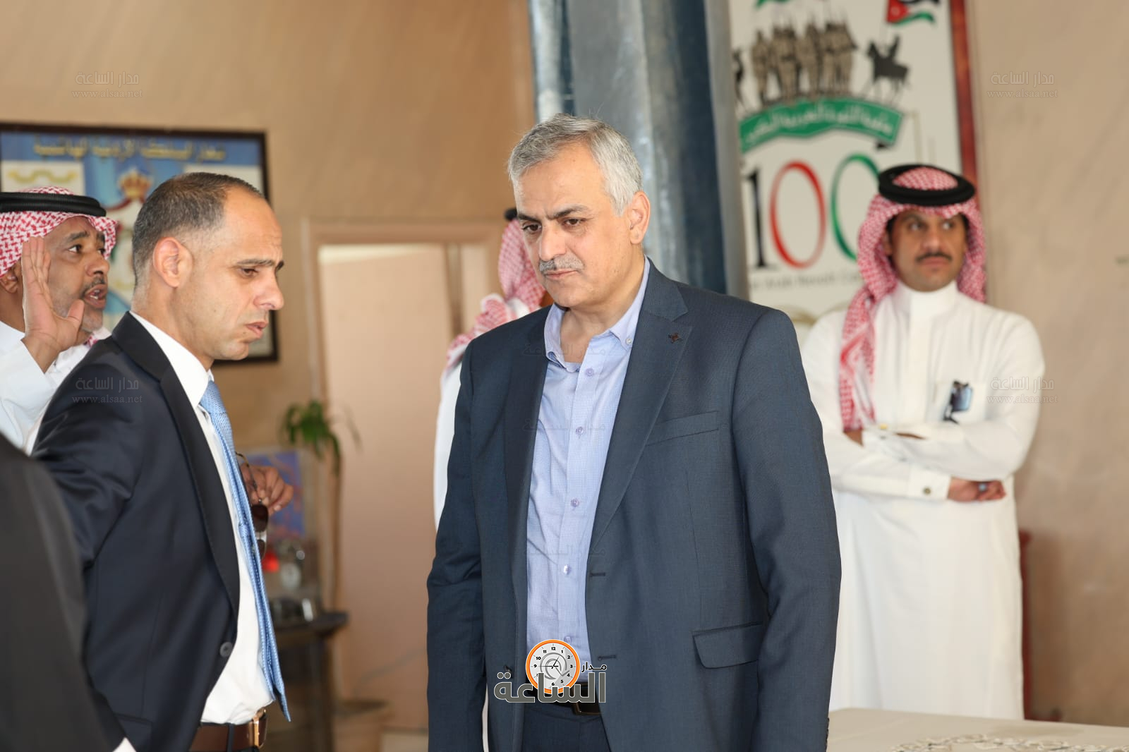 Madar Al-Saa Images 0.8487117213839834