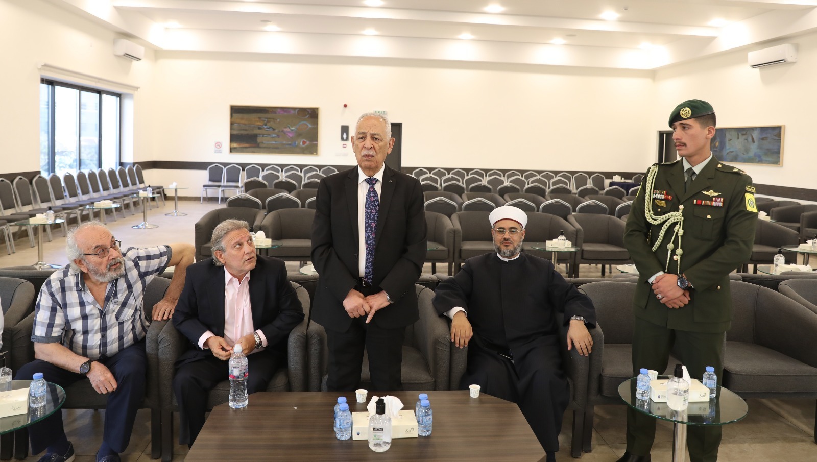 Madar Al-Saa Images 0.5569465996291827