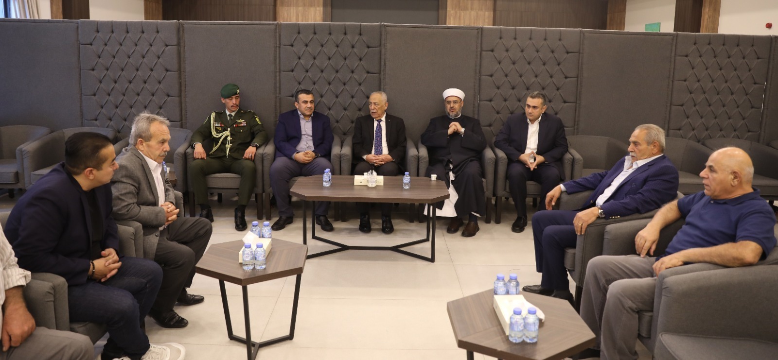 Madar Al-Saa Images 0.40915204394778615