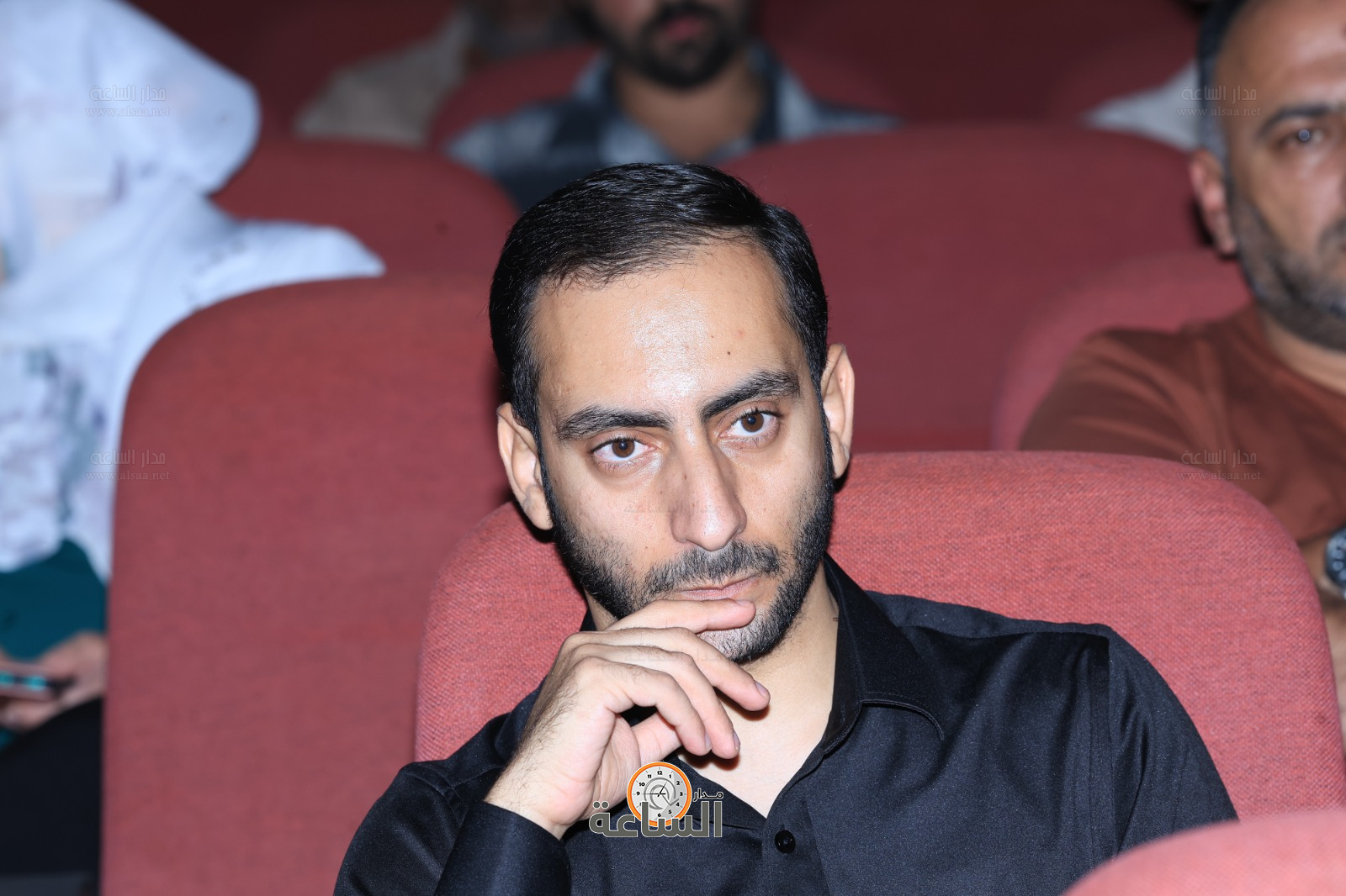 Madar Al-Saa Images 0.9302645827730682