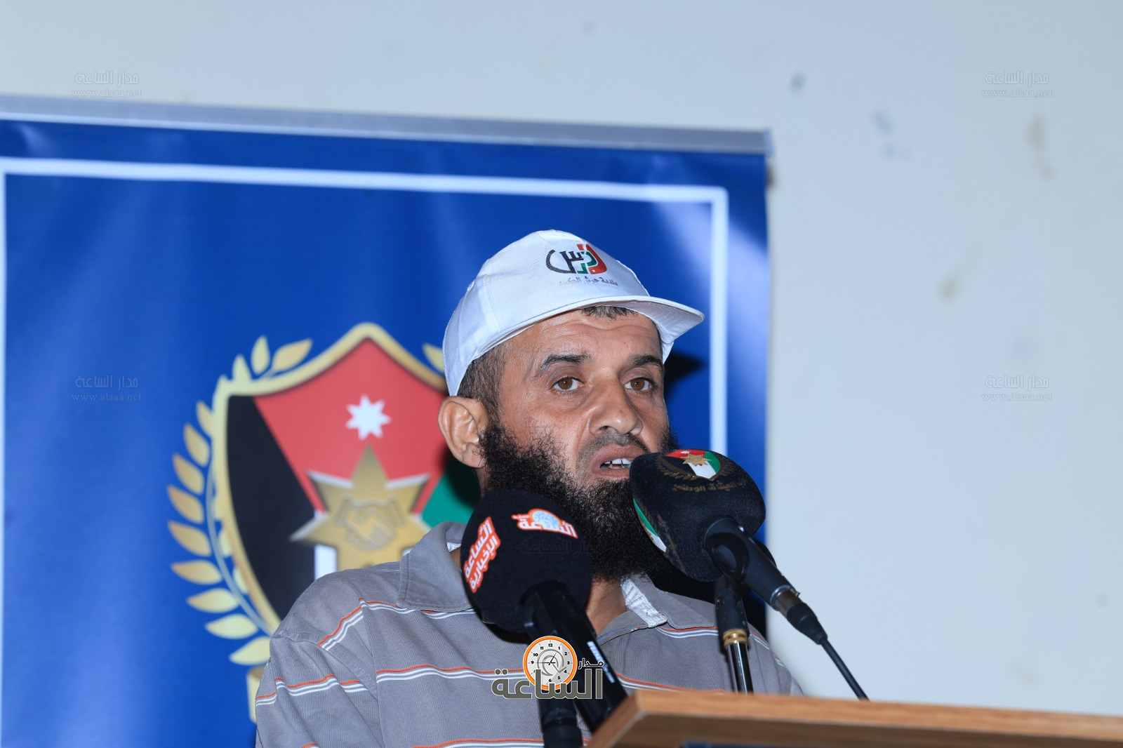 Madar Al-Saa Images 0.048262725686497476