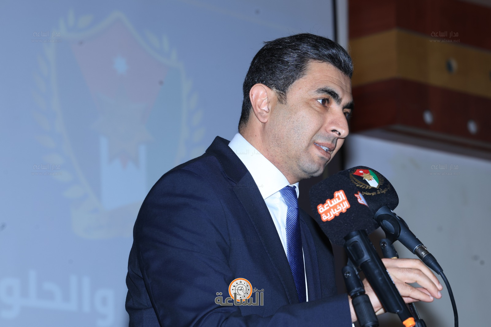 Madar Al-Saa Images 0.9838942949123153