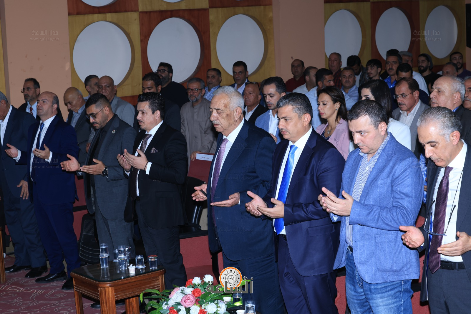 Madar Al-Saa Images 0.5586479587771144