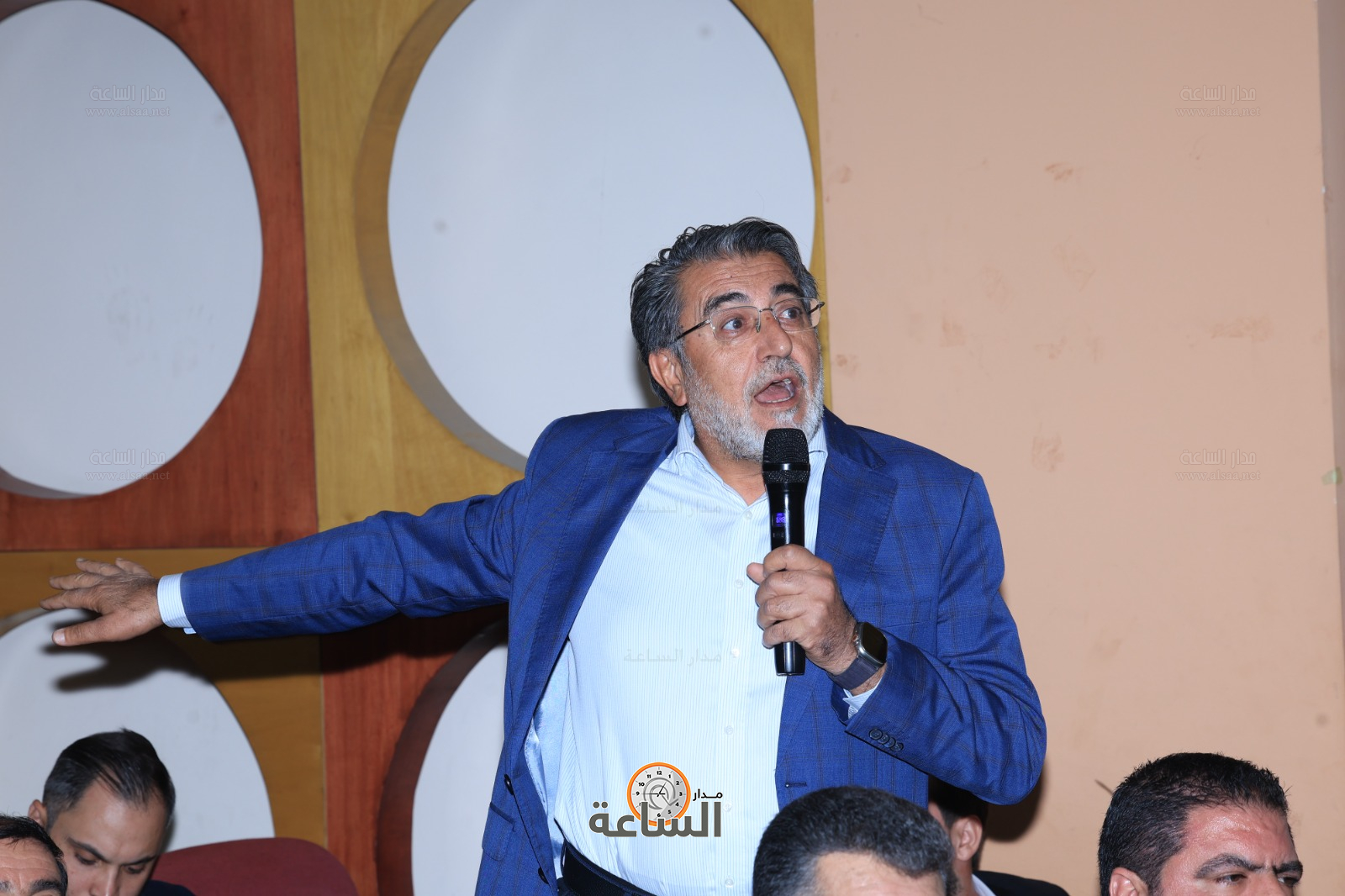 Madar Al-Saa Images 0.3778313693603019