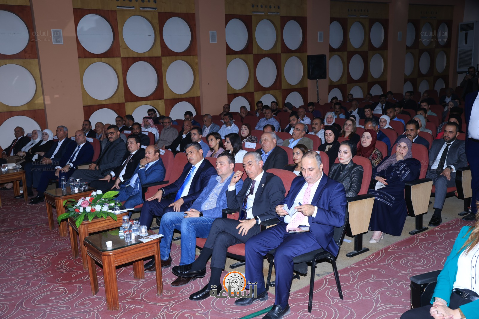 Madar Al-Saa Images 0.09482484870328278