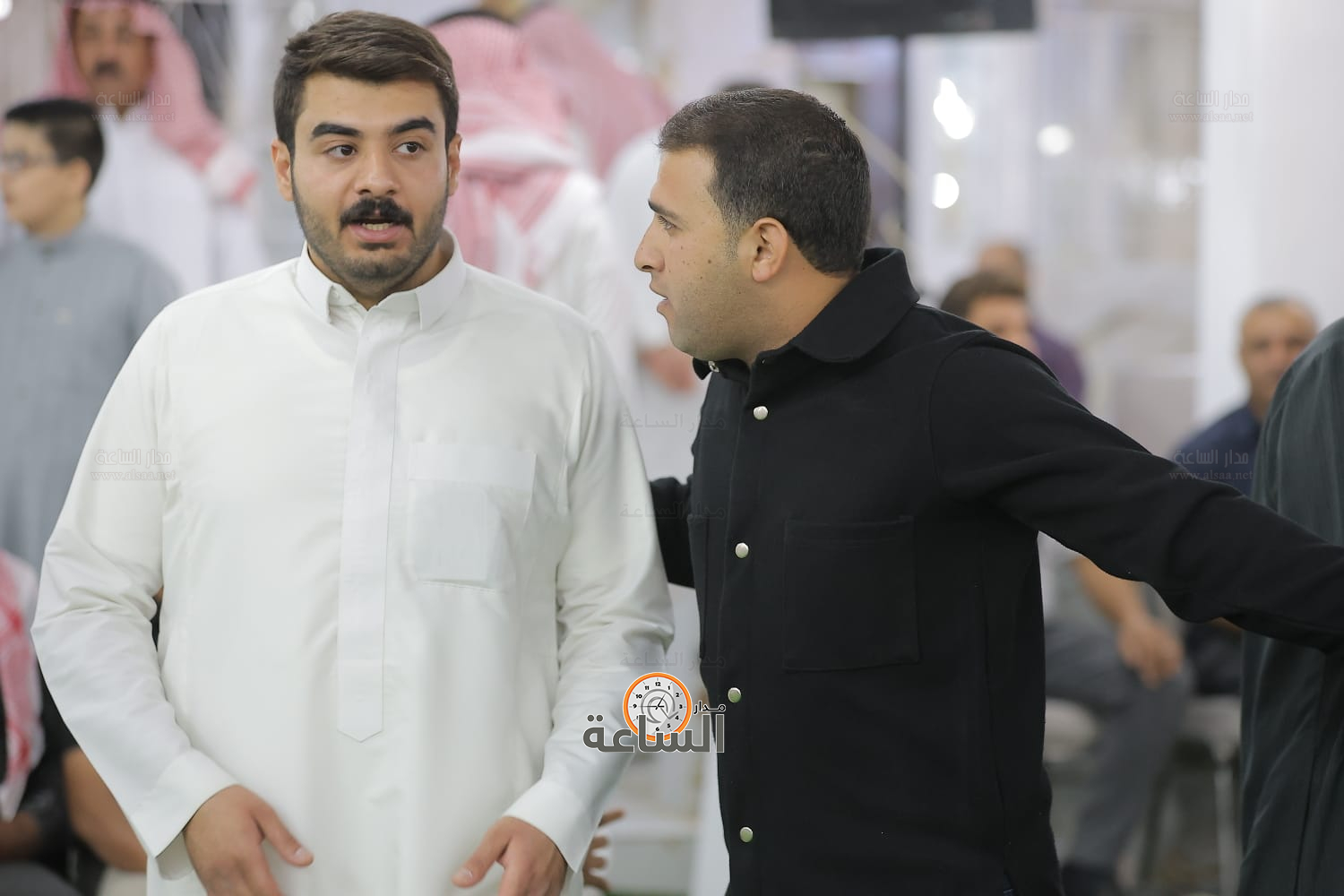 Madar Al-Saa Images 0.3788579534980925