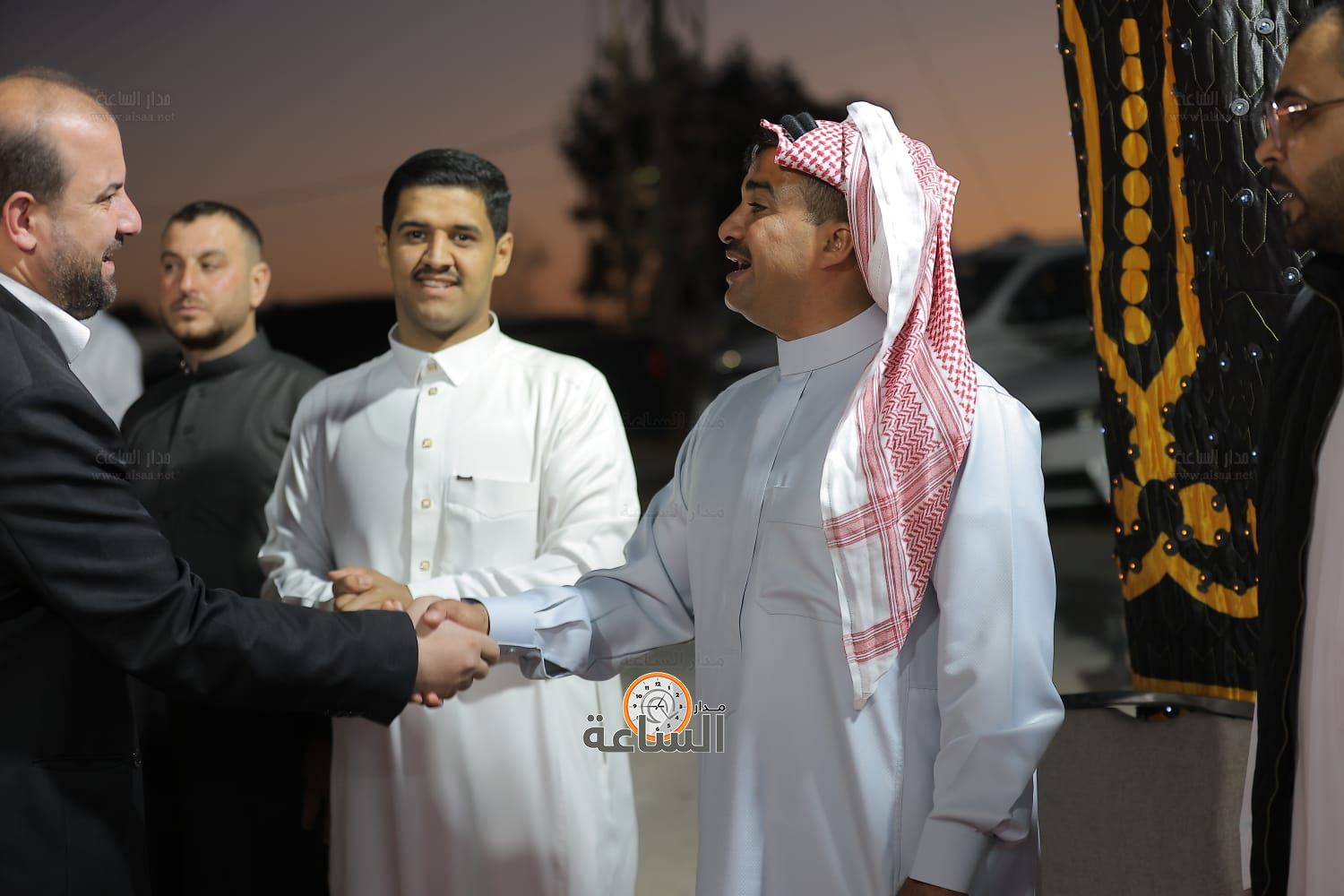 Madar Al-Saa Images 0.08988741065705297