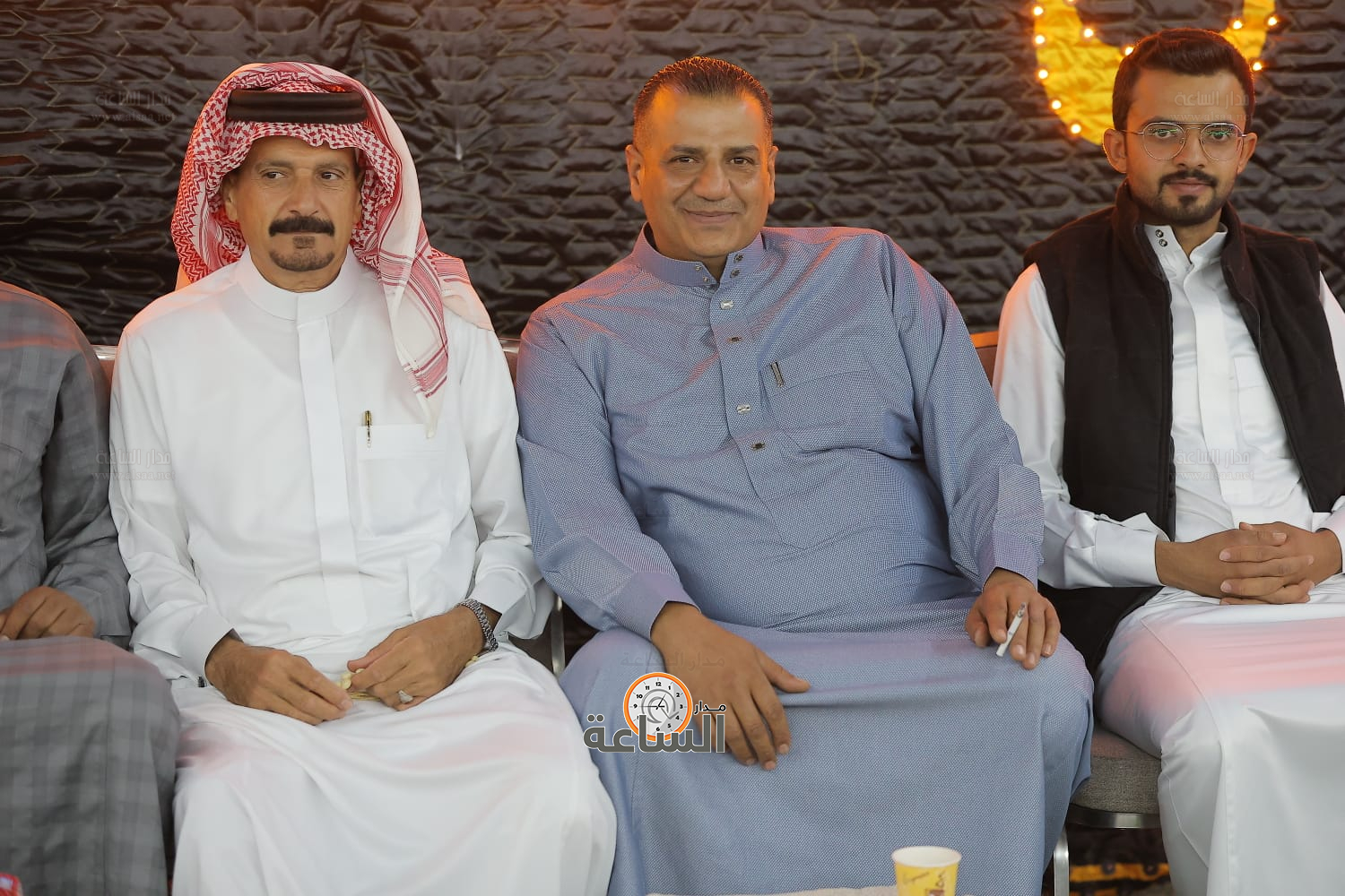 Madar Al-Saa Images 0.49554108501855176