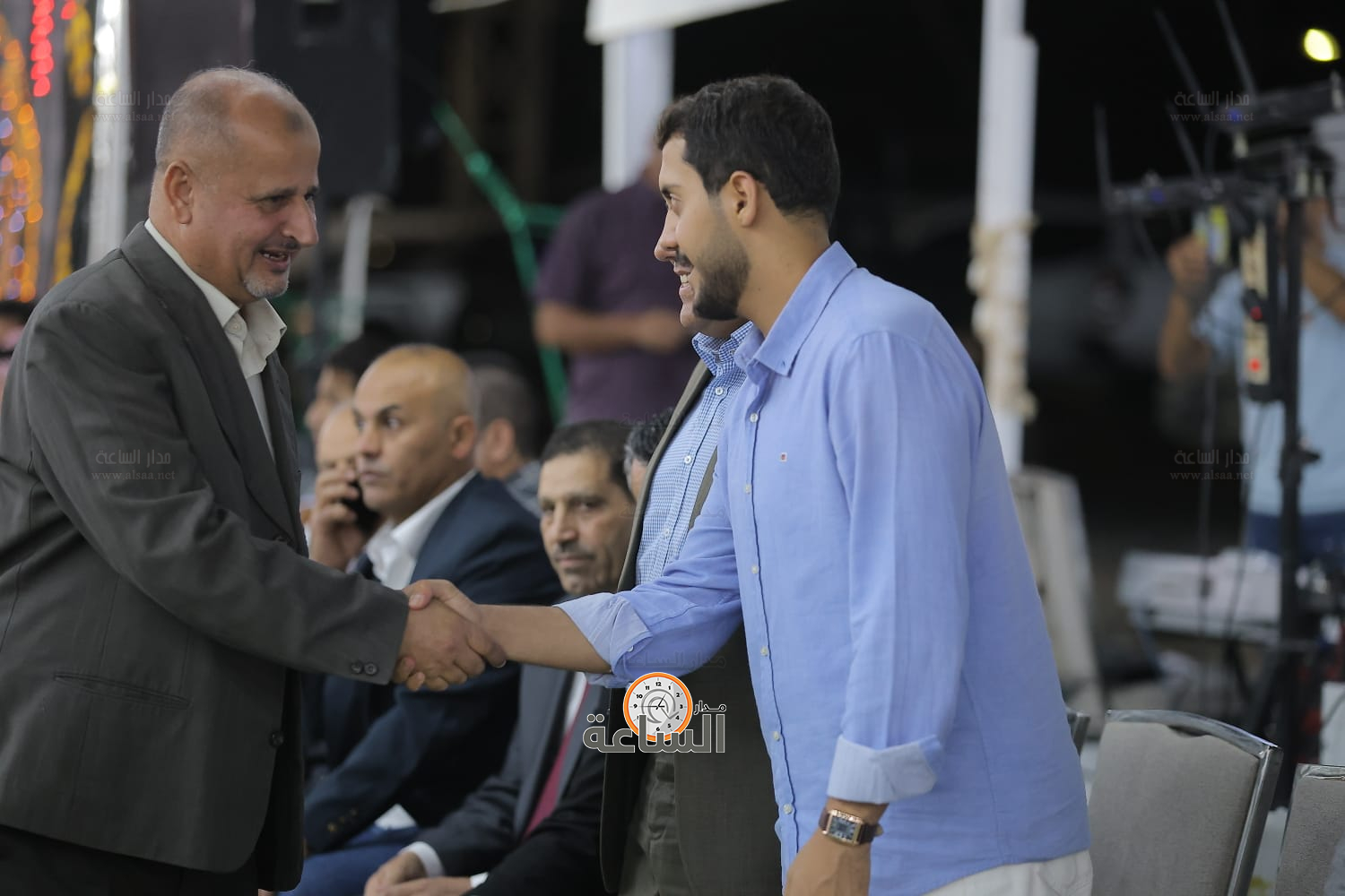 Madar Al-Saa Images 0.7180894889838384