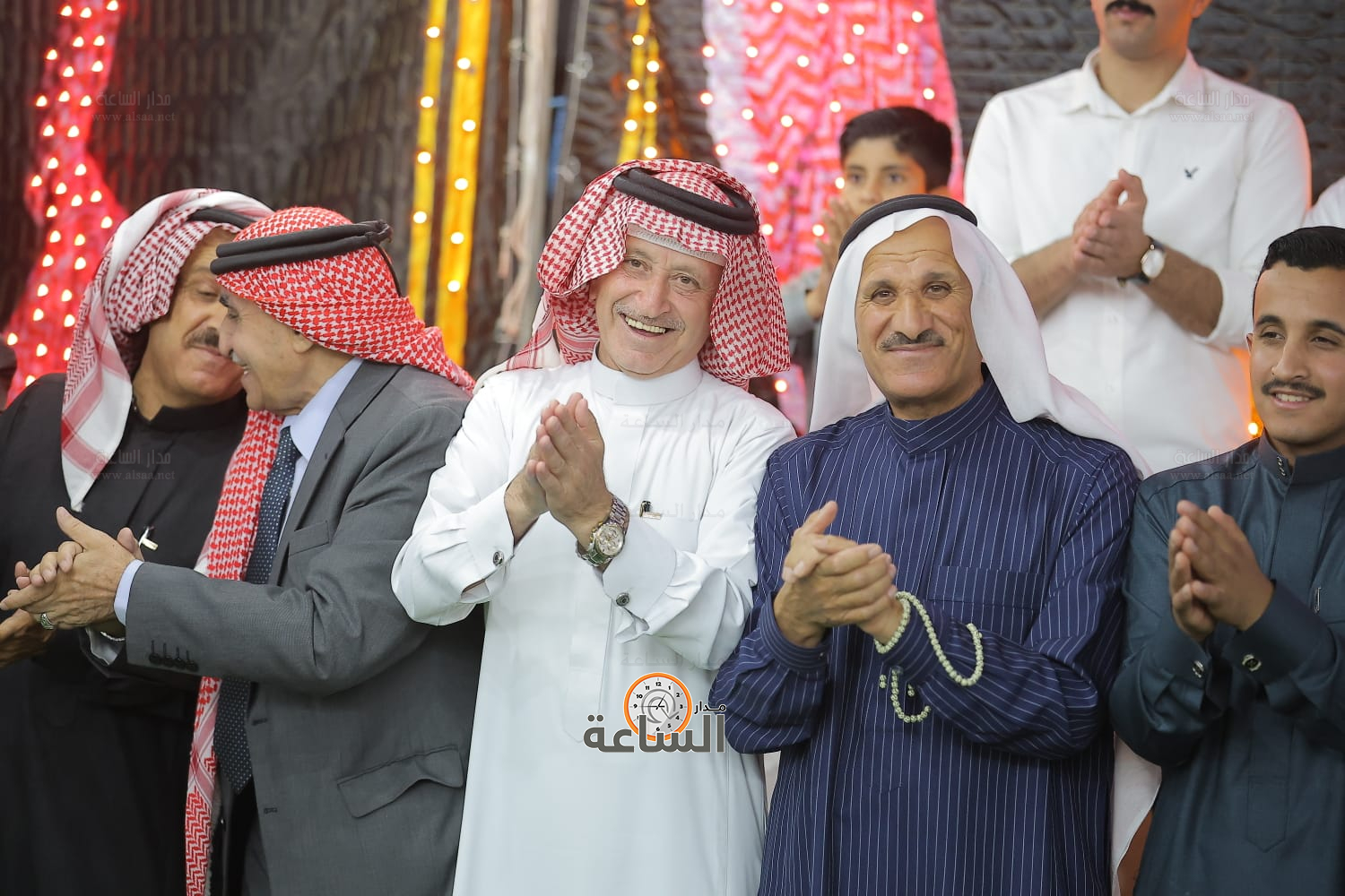 Madar Al-Saa Images 0.9107357066971624