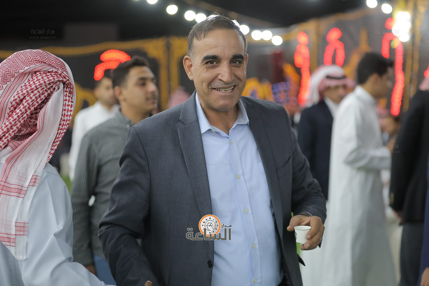 Madar Al-Saa Images 0.6147438823248015