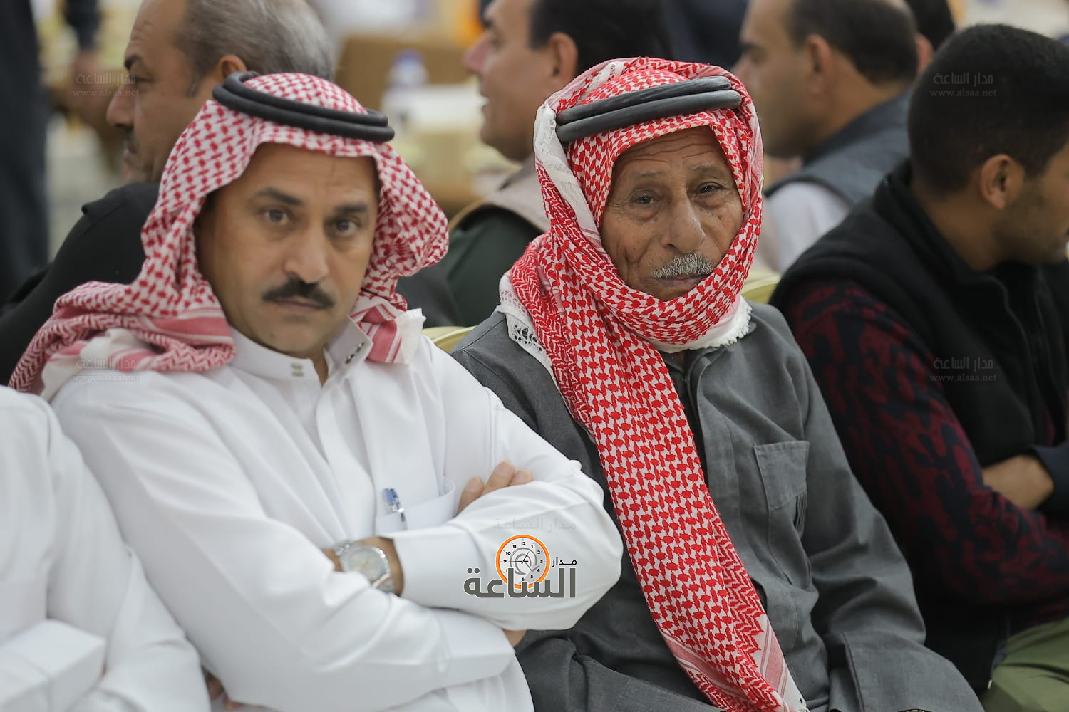 Madar Al-Saa Images 0.933951149146092