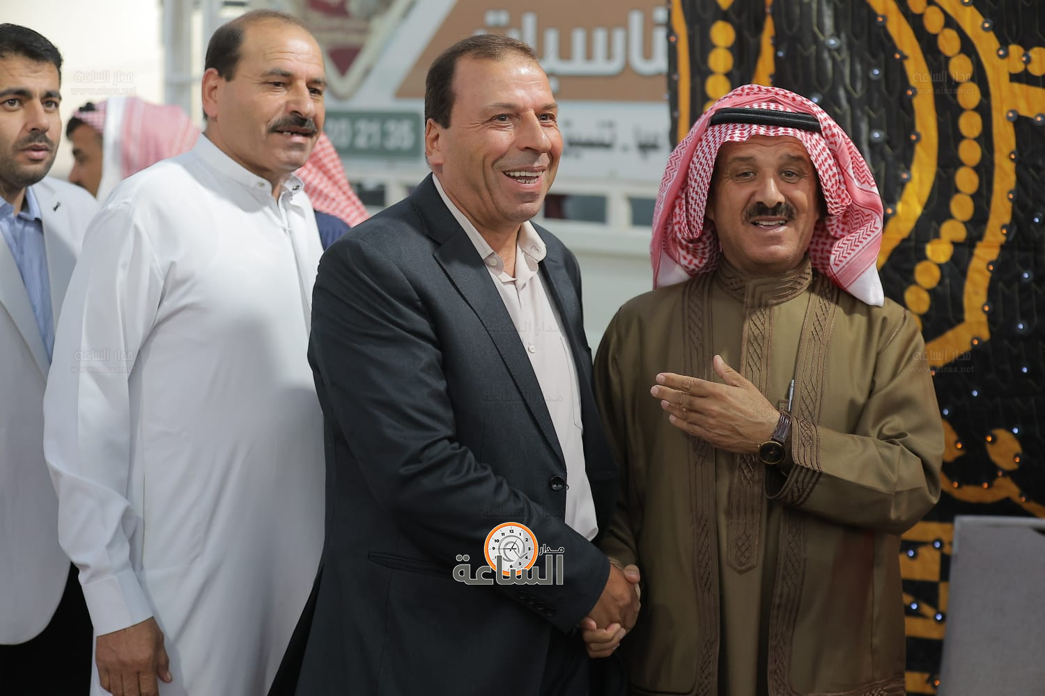 Madar Al-Saa Images 0.13835461339560673