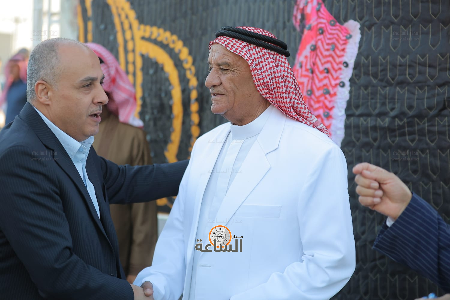 Madar Al-Saa Images 0.4135213963812554